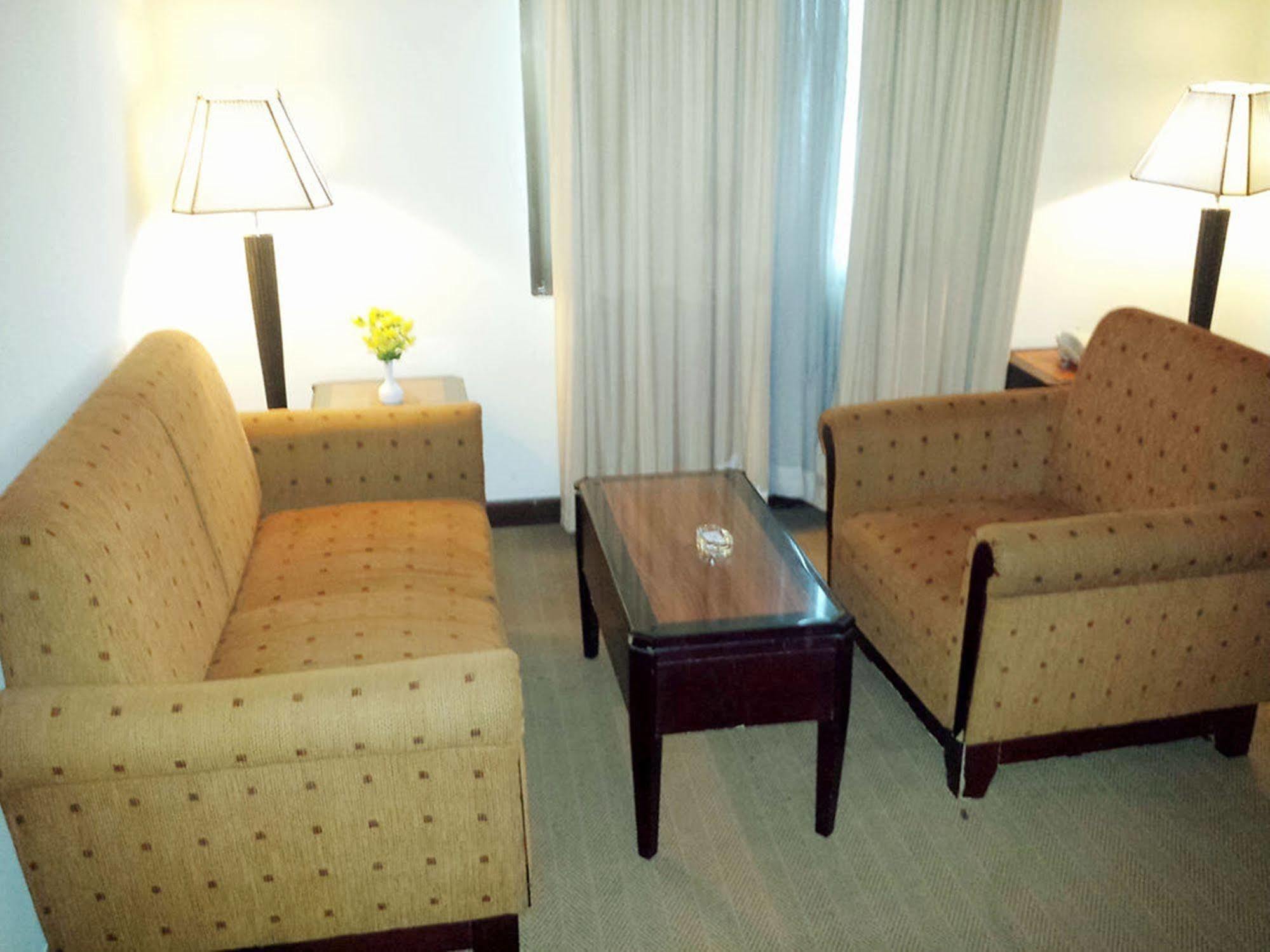 Harbourbay Amir Hotel Batam Kültér fotó